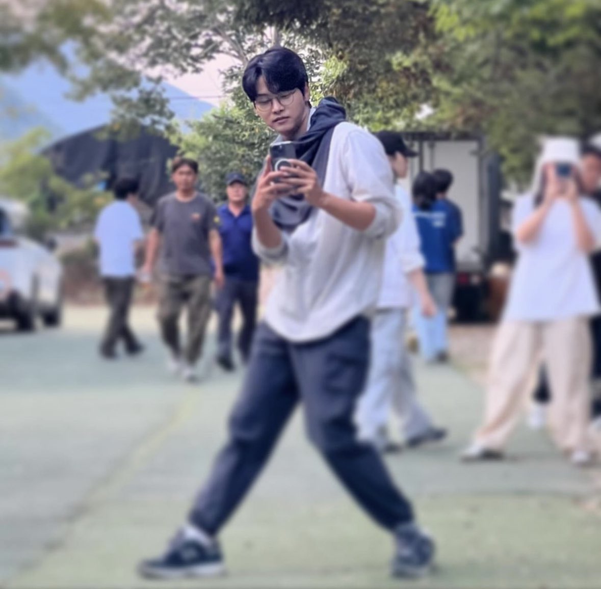 강우학 ㅈㄴ 웃김
먹물오징어핫도그샷