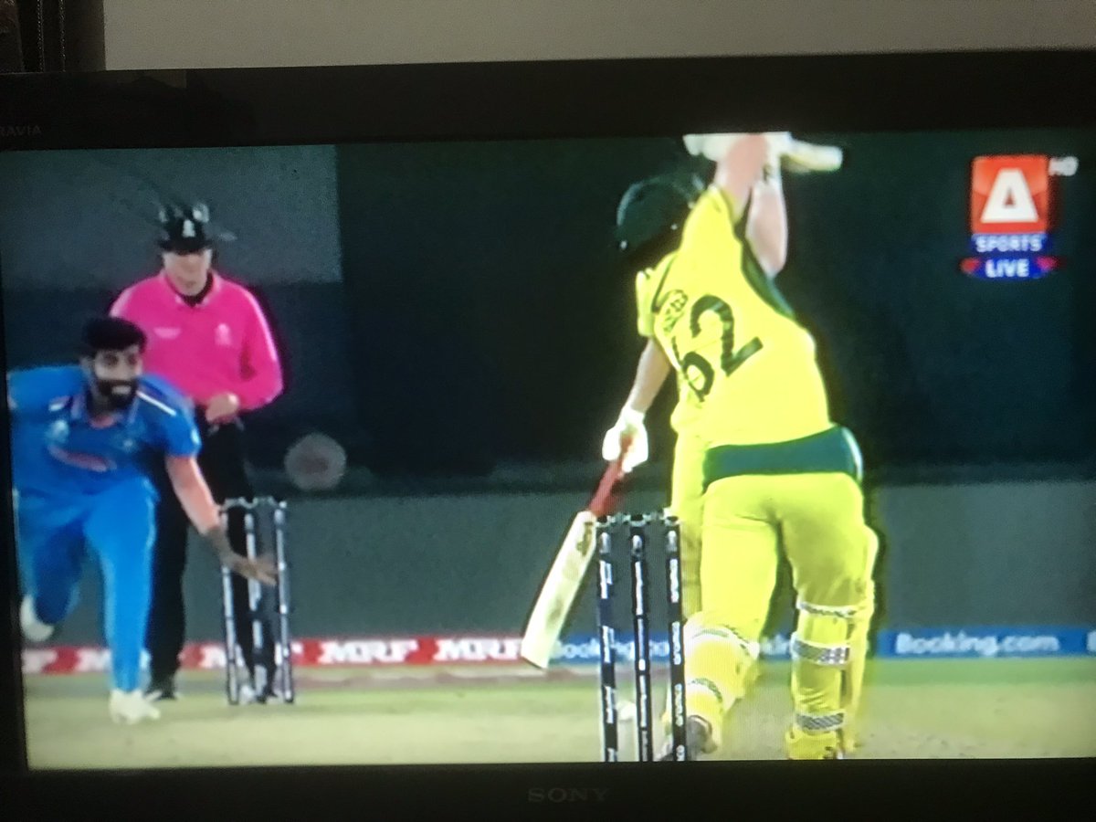 tahirthe12thman's tweet image. 🚨 Travis Head &amp;amp; Marnus Labuschagne 

The way both batting together and taking calculated risk,striking the ball so nicely even they know what kind of inning are required now 

Australia need 83 runs in 22.1 overs 

#CWC23INDIA 
#CWC23 
#AUSvIND
