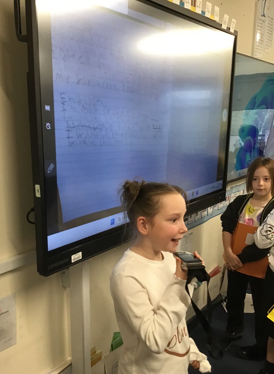 LindenRDCedar's tweet photo. Here are the children sharing this week’s homework- what am I most proud of so far in Year 4 and what has been my favourite learning?  @Linden_Writing  ✏️  #Lindenlearning #Lindenwriting #Lindenhomework https://t.co/sZKYCeauzH