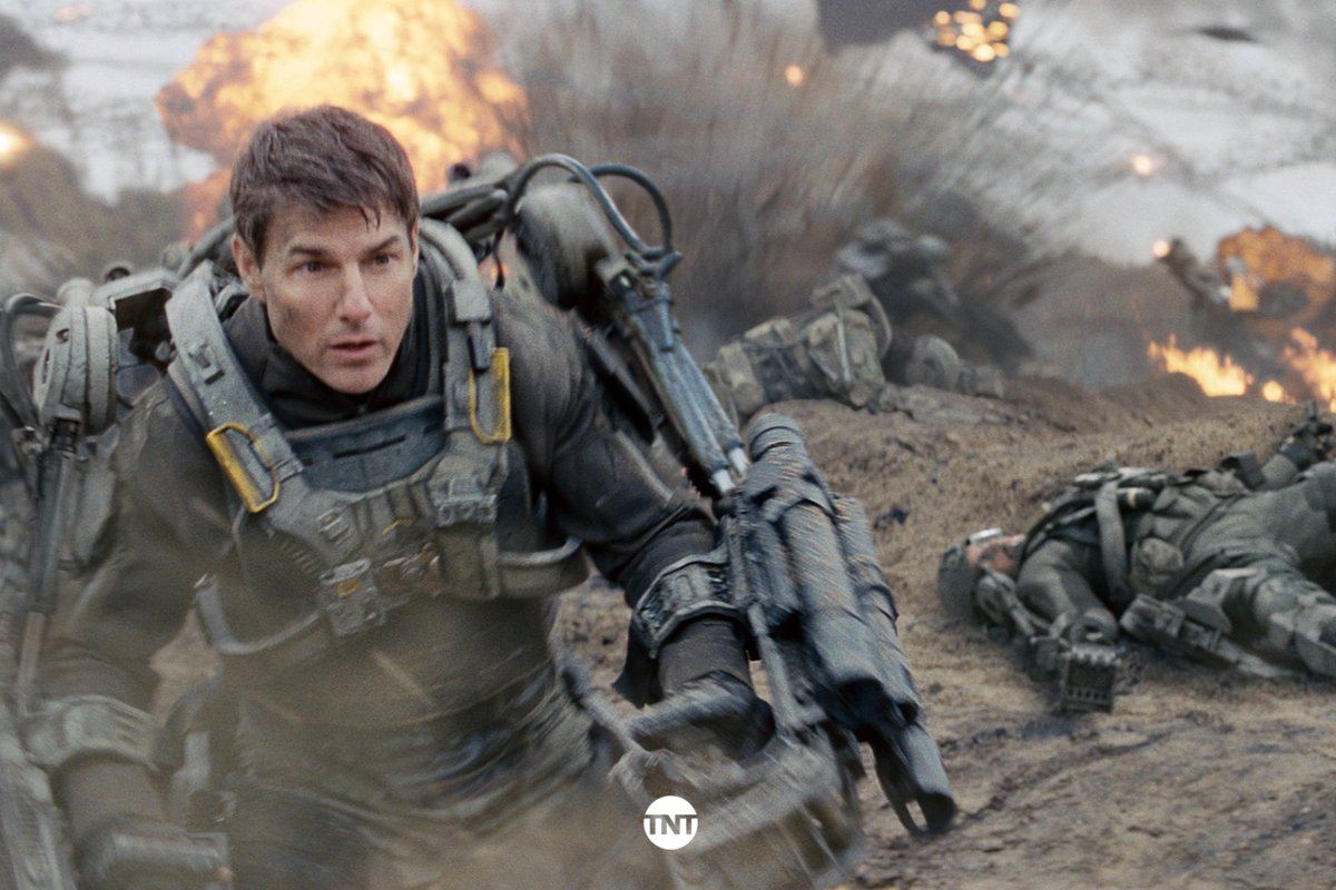Actual footage of me running away from my responsibilities 😬
- Edge of Tomorrow (2014)