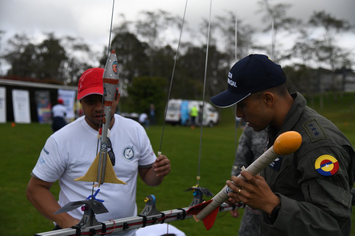 Fuerza Aeroespacial Colombiana tweet media