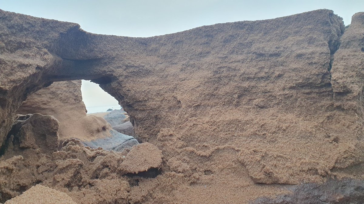 Miniature arches -geology in action