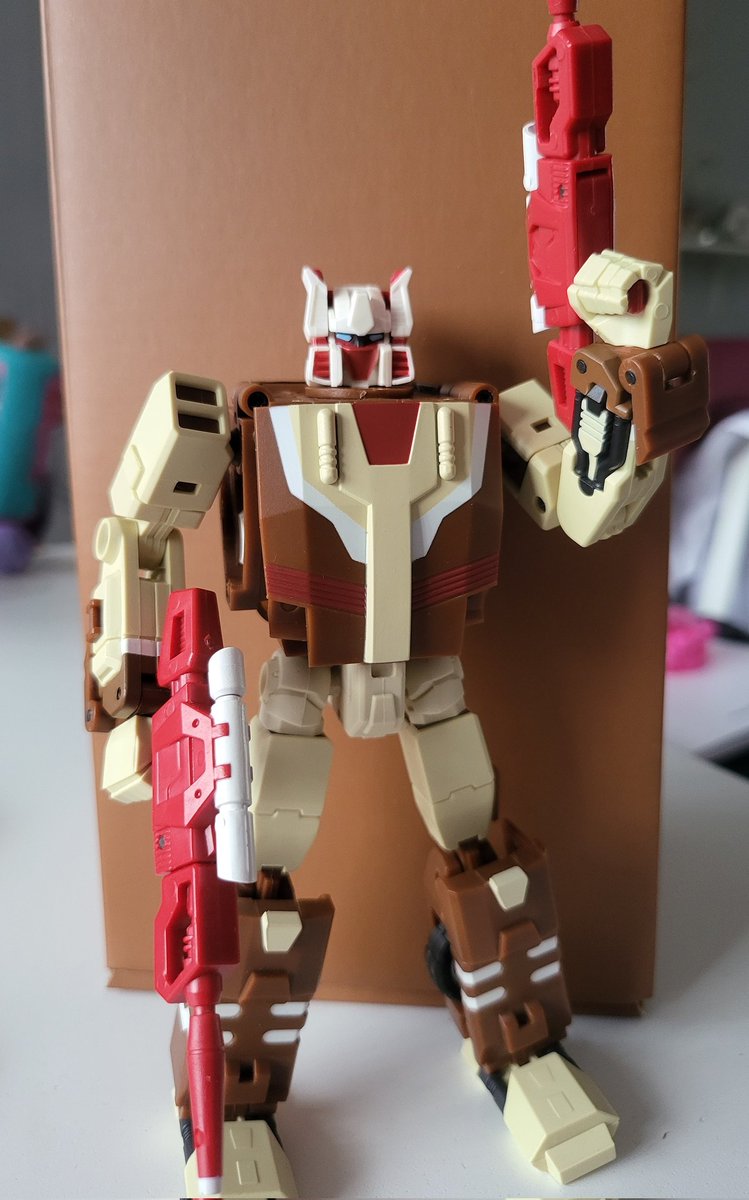 Soundwave1980's tweet photo. One of the good old boys!!! FansProject Code. (Chromedome) #transformers #headmasters https://t.co/5TwZcDxHkv