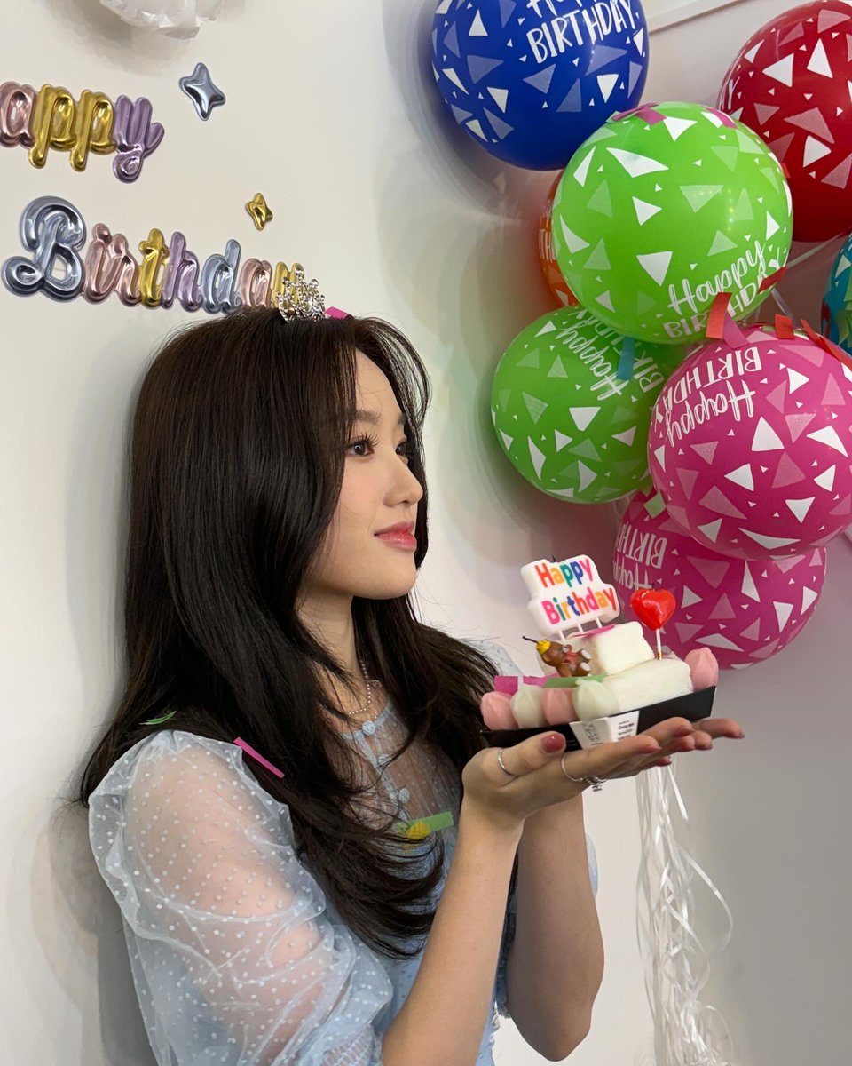 itsplengz's tweet photo. 크루들 생일 축하해줘서 고마워!🩵 https://t.co/GNeWlMmPmk
