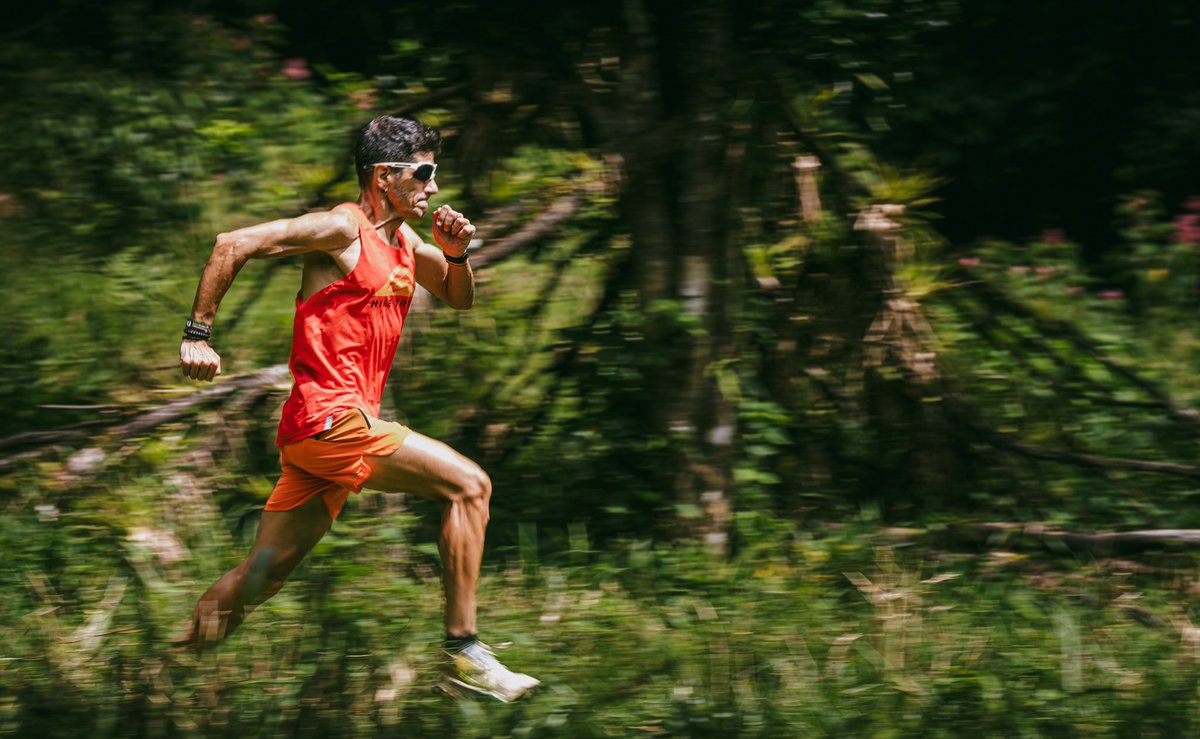 Celebrando otra vuelta al sol a la carrera. Un año más disfrutando de mi paso por esta TIERRA con buenxs amigos del mundo. 
Gracias por acompañarme un día tan especial como este.

📷  ©️Braulio Romero • #panama #deparunner #running #trailrunning
