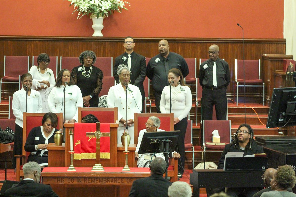 St_PaulBC's tweet photo. What a wonderful time we had on last Sunday celebrating our 122nd church anniversary😇😇😇 To God be the glory🙌 Thank you to everyone who helped out and came out to worship with us🤗 Special thanks to Rev. Dr. Virginia F. Wright for preaching such an amazing word! https://t.co/QcCloN8nvm