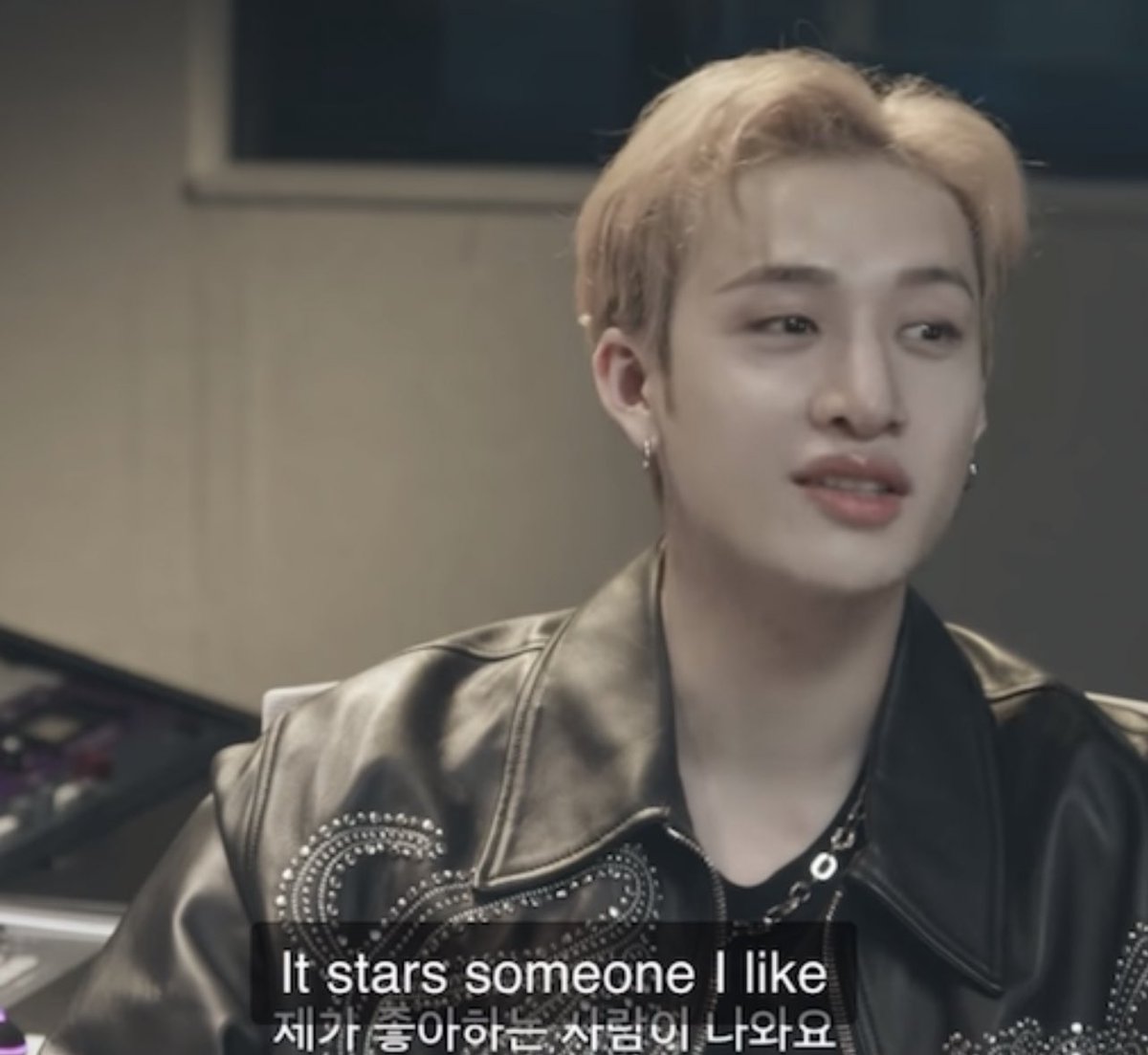 beyondyasmin's tweet photo. 🐺: “it stars someone i like. i have a certain connection with that person” 

SO BANG CHAN WAS TALKING ABOUT TABLO FROM EPIK HIGH IN THE MEGAVERSE MV?!?? https://t.co/uMgsBTZivU
