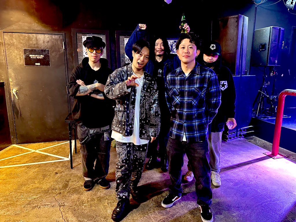 Wataru1101_'s tweet photo. #GANGDEMIC さん
そしてGANG VIBES CIRCUIT 2023に足を運んでくれた皆さん。
今日は俺らにひとつの奇跡をくれてありがとうございました。

Ryo &amp; WATARU. 改め
A Barking Dog Never Bitesでした。
また会いましょう。

#ABDNB
#ギャンデミ
#GVC2023 https://t.co/ssr1rbKcpn