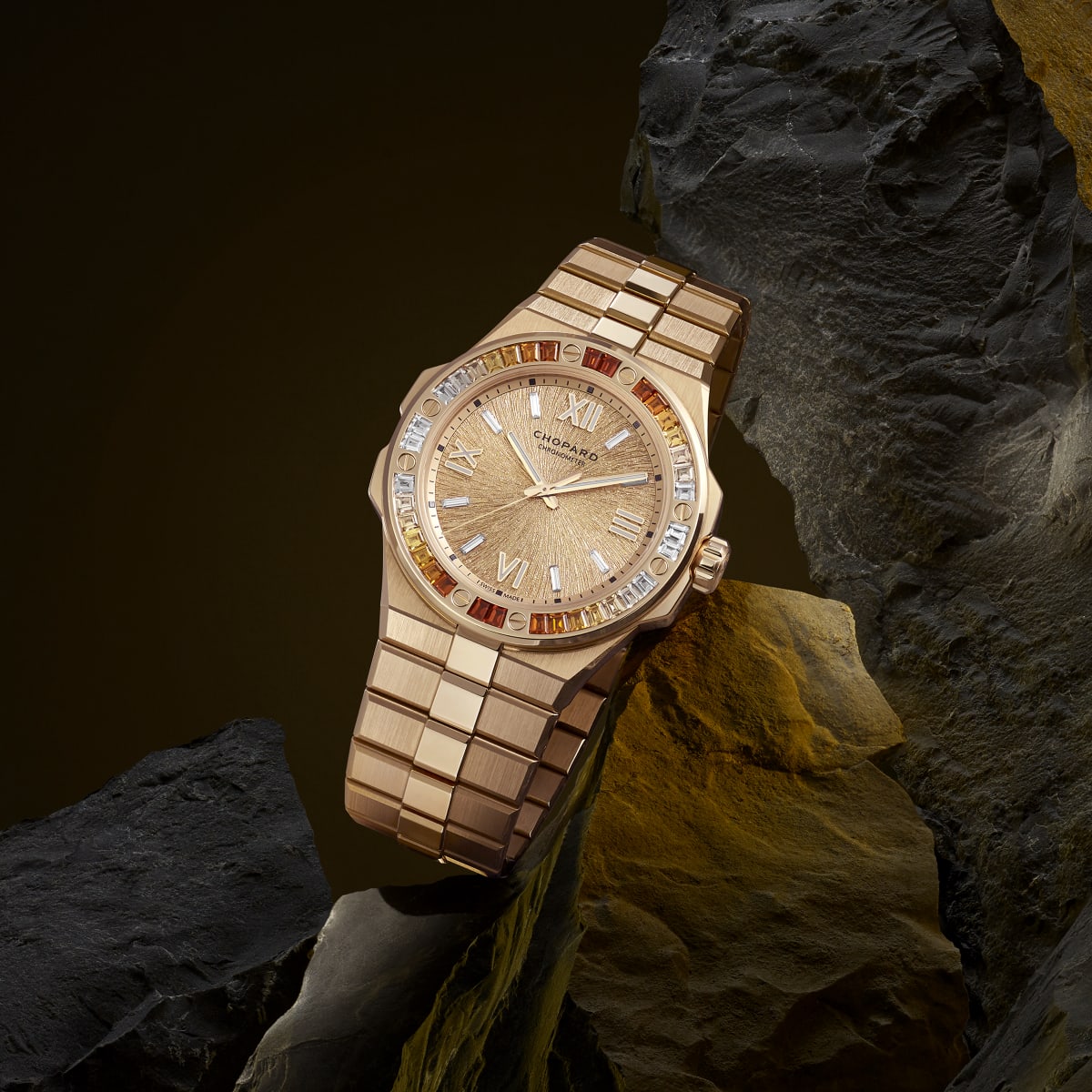 derelojes's tweet photo. Chopard Alpine Eagle 41 Summit. 4 nuevos relojes en oro ético y que presentan biseles engastados con piedras preciosas de colores degradados https://t.co/VH5MMOlbTY #Chopard #ChopardAlpineEagle #DubaiWatchWeek #derelojes https://t.co/0X7bdTgzZ8