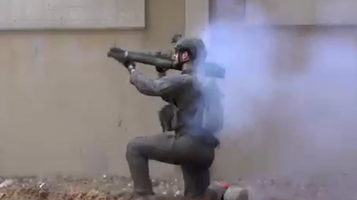 Daily Mail tweet media