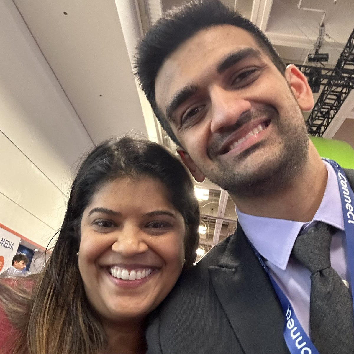 medrushi's tweet photo. Also loved reconnecting with these role models and superstars 🤩

@DrAndreaTooley @DrRobMelendez @NBajicMD @pspatelEyeMD https://t.co/kkDvGe7sxC