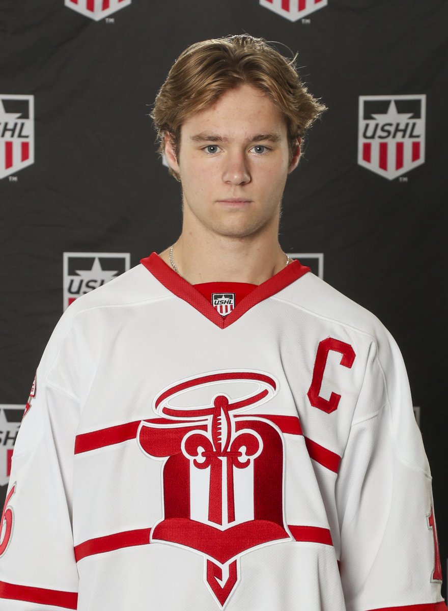 Jake Sondreal (Woodbury/CDH) has points in 7 of Dubuque’s last 8 games (5🚨, 6🍎)👏