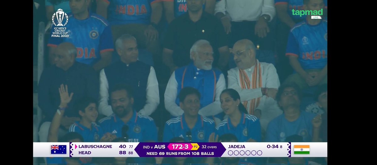 akhilesh_reddie's tweet photo. RaGa Ji Watching World Cup Finale : We won 

Modi watching World Cup Finale : we are loosing

Both are not same 

#INDvsAUS #INDvAUSFinal 
#Panauti https://t.co/vr2iCTkyDk