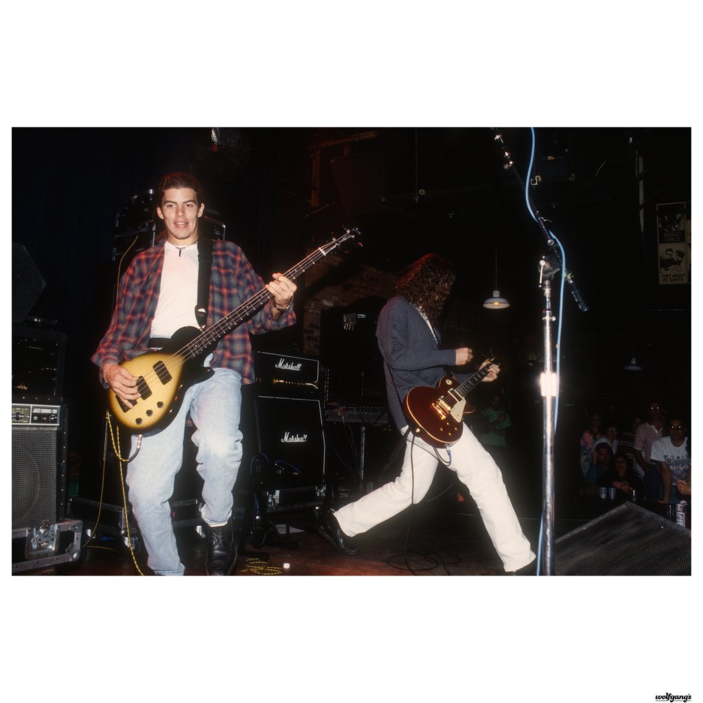 WolfgangsAMPd's tweet photo. Collective Soul, the Georgia-based rock band that took the world by storm in the 1990s, is a name synonymous with soulful melodies, heartfelt lyrics.

Store: https://t.co/uJFX2MGGM1

#WolfgangsVintage https://t.co/gCQaQo4wEM