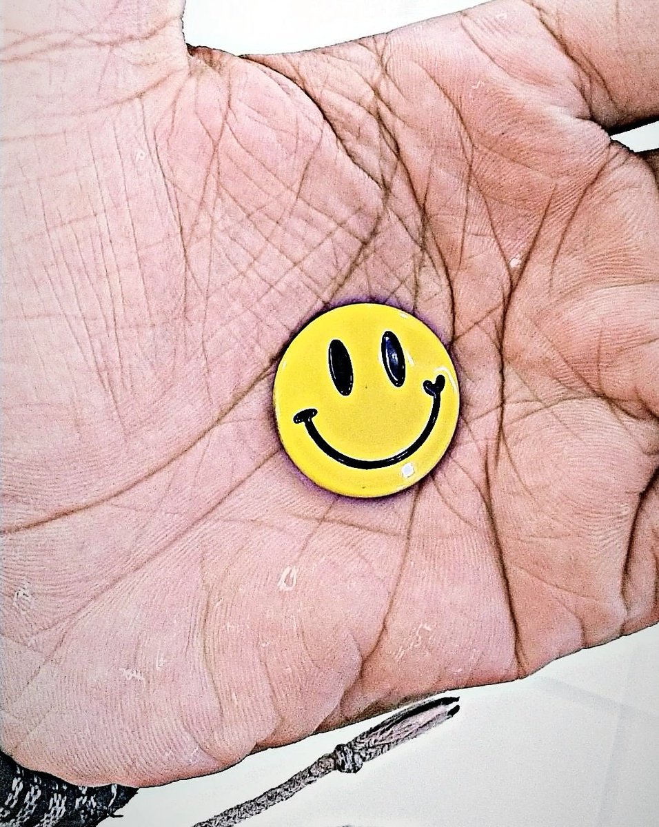 ramagndl's tweet image. keseringan ngelucu dadine diluconi hhh
#positivecontent