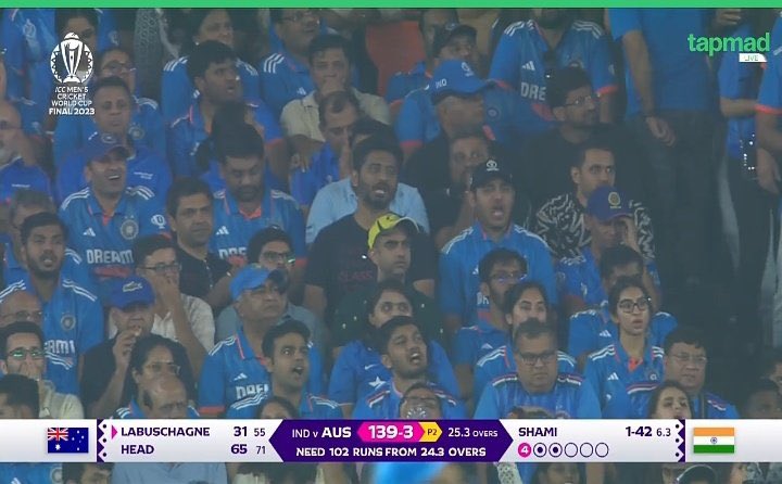 tahirthe12thman's tweet image. 🚨 I remember the famous dialogue 

Kitney admi te  ?

Sardar : du admi te 2️⃣

#cwc23india
#CWC23
#travishead
#AUSvIND