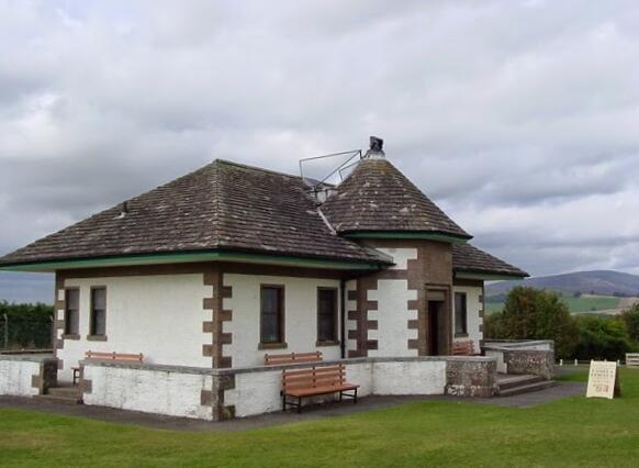SCOTOnetwork's tweet photo. Today it's #WoldToiletDay 🧻 and the @geo_tourist SCOTO Loo Trail has arrived at The Hill Loos which #KirriemuirRegenerationGroup manage. It's a location steeped in history which you hear more about on the GeoTourist app https://t.co/Jo3Ixz6Up3 #communitytourism #communitytoilets https://t.co/p0Nc4eVnjq