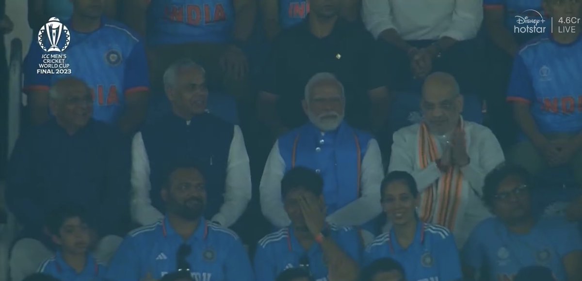 Mitulkotval's tweet photo. Pata hai hum match kaha haare!!!
#Worlds2023 #CWC23Final #INDvsAUS #WorldcupFinal https://t.co/aOh3g1AFIj