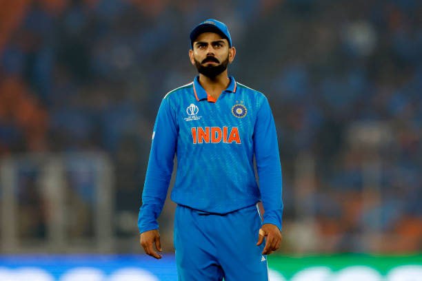 CricWatcher11's tweet photo. Sachin Tendulkar in 2003:

Scored 673 runs but lost the World Cup final against Australia.

 Virat Kohli in 2023:

Scored 765 runs but lost the World Cup final against Australia.

#INDvsAUS | #CWC23 | #WorldCupFinal | #ViratKohli https://t.co/aKIxbrRz2V