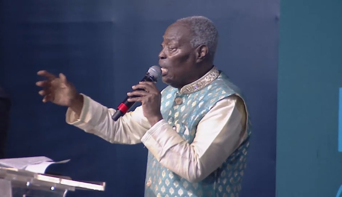 teofeelus's tweet photo. @pastorwf_kumuyi is not slowing down .. 
More strength, anointing, power! 
He has been preaching for days now..  
Tell me why would you miss the Global #GCKinIndia 
Baba looking smart today in his new attire. 
Say a word of prayer for Pastor when you see this 🙏 https://t.co/JJt4gijXTH