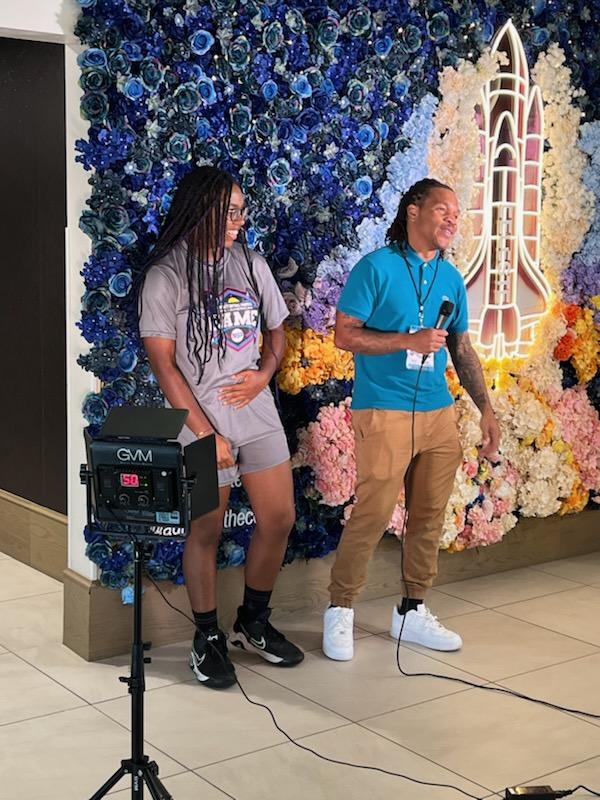 Jen_spence77's tweet image. Day 2- was media day &amp;amp; jus amazing! I ran 3rd best time of 3sec in the home to 1st category of all 2025s not my personal  best but I'll take it! Had a great team practice, learned alot, got in after 8p.m. Big game at 12:30 today. Show-time Let's gooo! (I'm a little nervous 🫦) ✌🏾