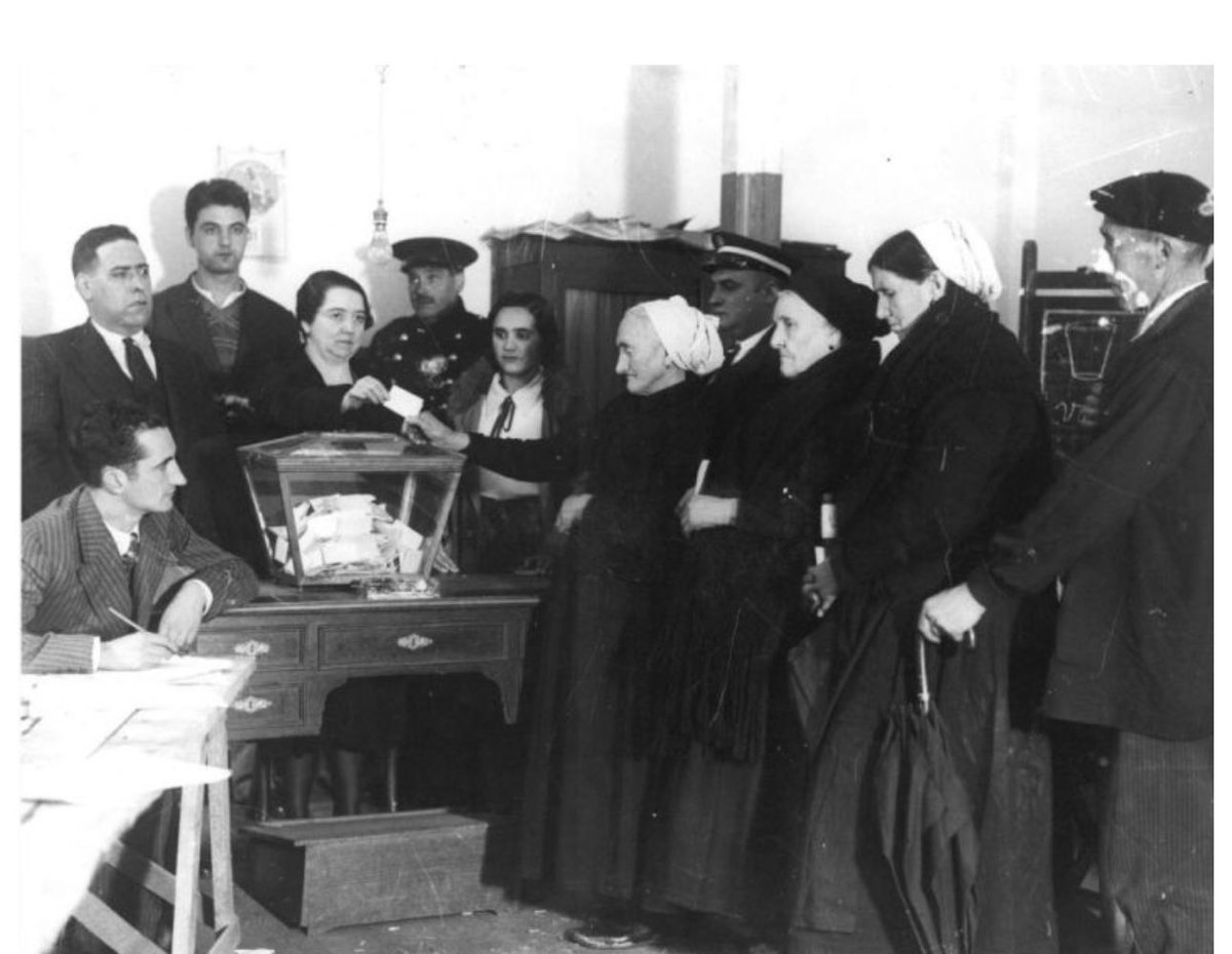 Avui fa 90 anys que les dones vam poder exercir el dret a vot per primera vegada. 💜