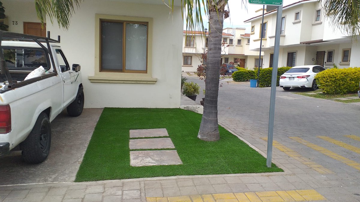 StiloInterior's tweet photo. #syntheticgrass #25mm https://t.co/XWWqSQVlpb