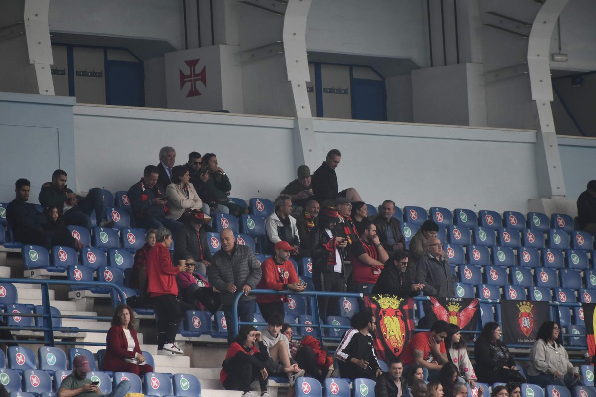 𝗢𝗕𝗥𝗜𝗚𝗔𝗗𝗢 a todos o que marcaram presença 🫡

#penafielemmarcha