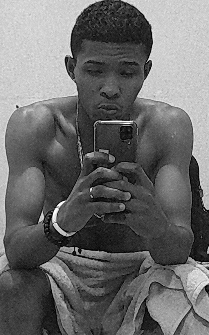 Raphael_onst's tweet photo. Kd os que gostam de curtir sem frescura? 🍆🚀🌬 https://t.co/RYSB5JCFmA