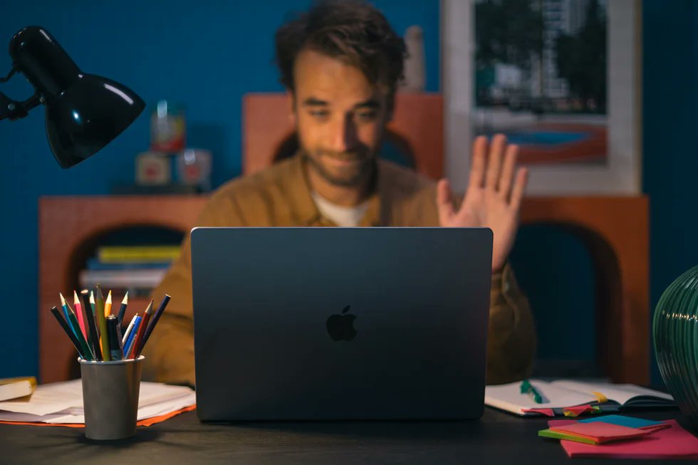 TheNextGenEnte2's tweet image. Manager des collaborateurs en 100% télétravail 🤔 Dans cet article, @CelineMechain et @bretones décryptent l&apos;équilibre entre liberté professionnelle et gouvernance à distance 👉 bit.ly/3QJUosW
#Télétravail #ManagementAgile #RemoteWork
@wttj_fr