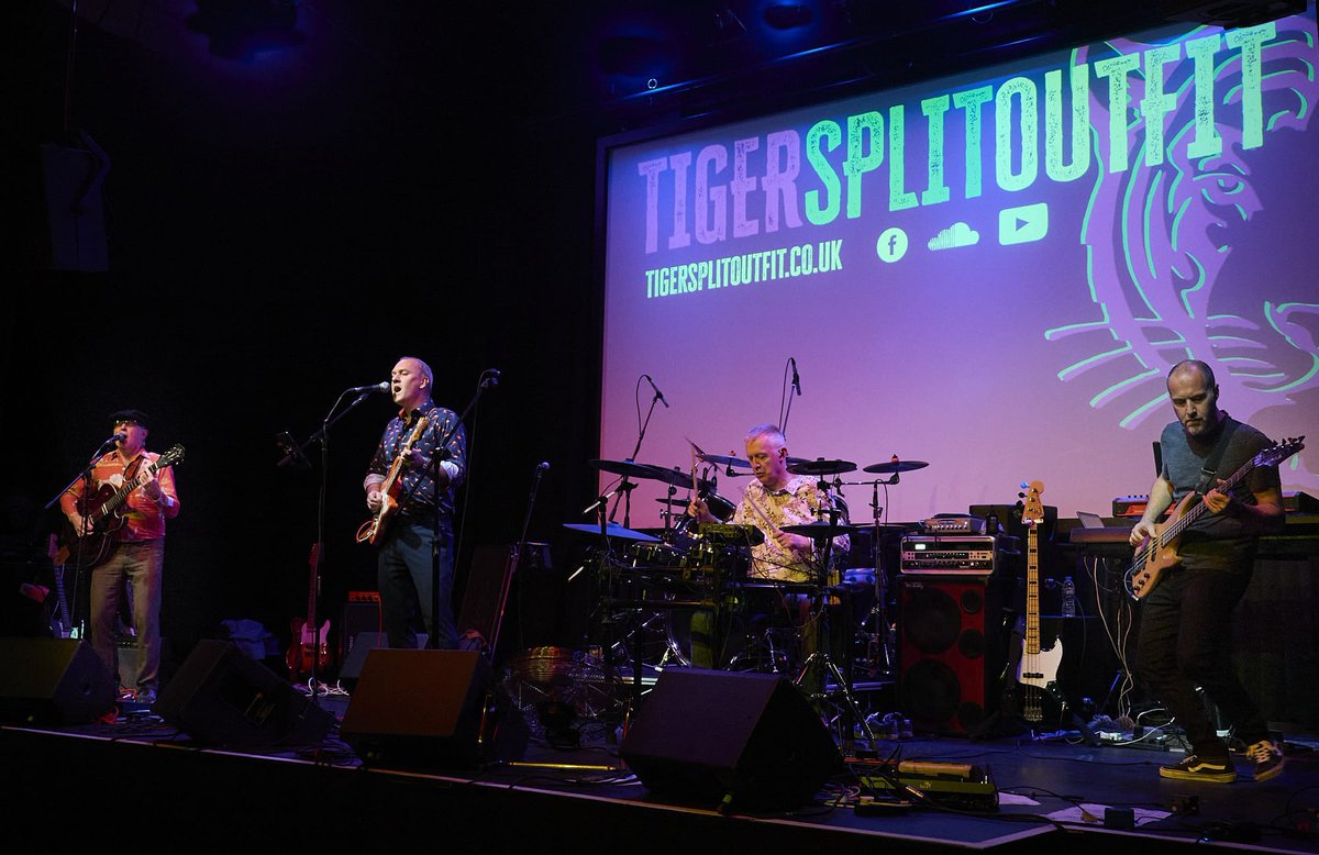 Our debut in Stroud supporting #marqueesquareheros <a href="/PubsStroud/">Stroud pubs</a> <a href="/stroudlife/">GlosLiveStroud</a> @SubRooms <a href="/GlosLiveOnline/">Gloucestershire Live</a>