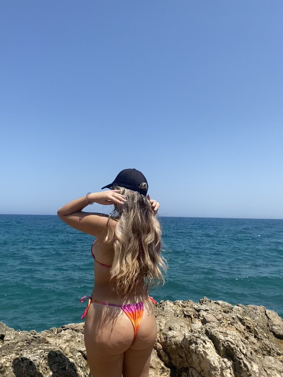 Taamara_B's tweet photo. no ha terminao’ el verano y ya sueño con el siguiente 💭🐚 https://t.co/hEhV3AN84G