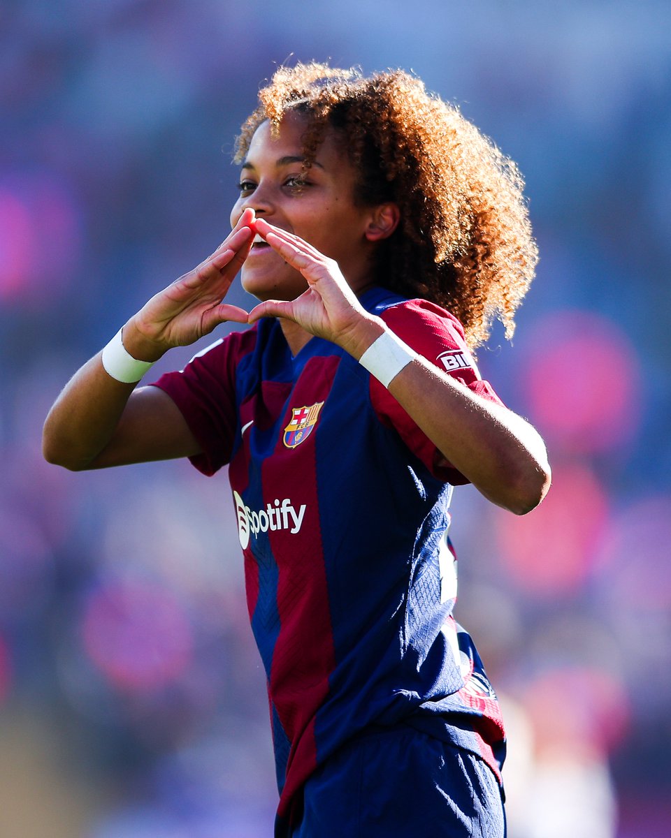brfootball's tweet photo. At 17 years and 116 days, Vicky López beats Ansu Fati's record as the youngest scorer ever in El Clásico 💫 https://t.co/kenwQnrvfH