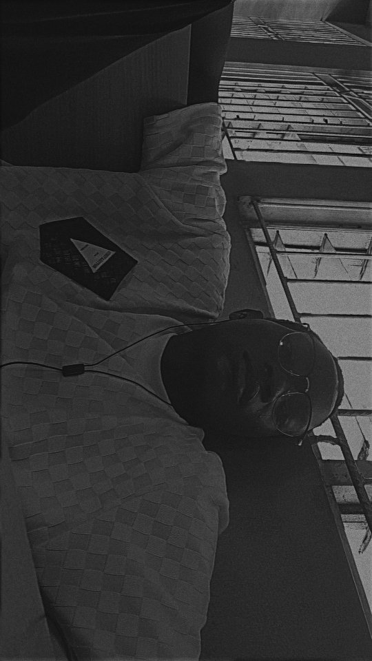 Loyalonekikimi's tweet image. #loyalone, chat me up for business? #storyteller #storywriter I sell and write stories...please song lyrics