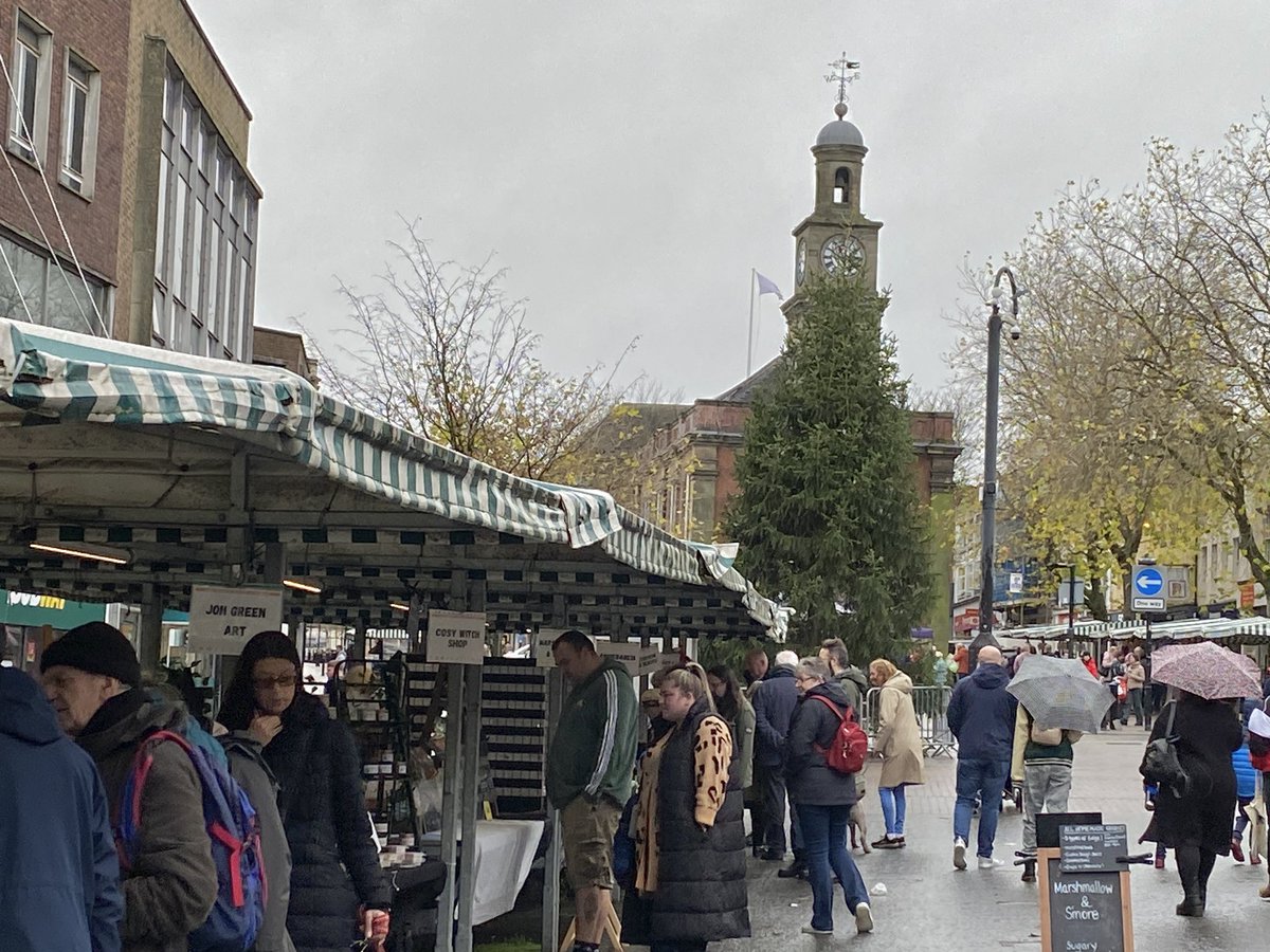 Oh #Newcastleunderlyme despite the *ahem* slightly damp weather you didn’t disappoint today 🤩
#staffordshireevents 
We are back on The Stones for the big Light Up Newcastle event with <a href="/NewcastleBID/">Newcastle-under-Lyme</a> next Sunday (12-7pm) and we can’t wait! 🎅🎄