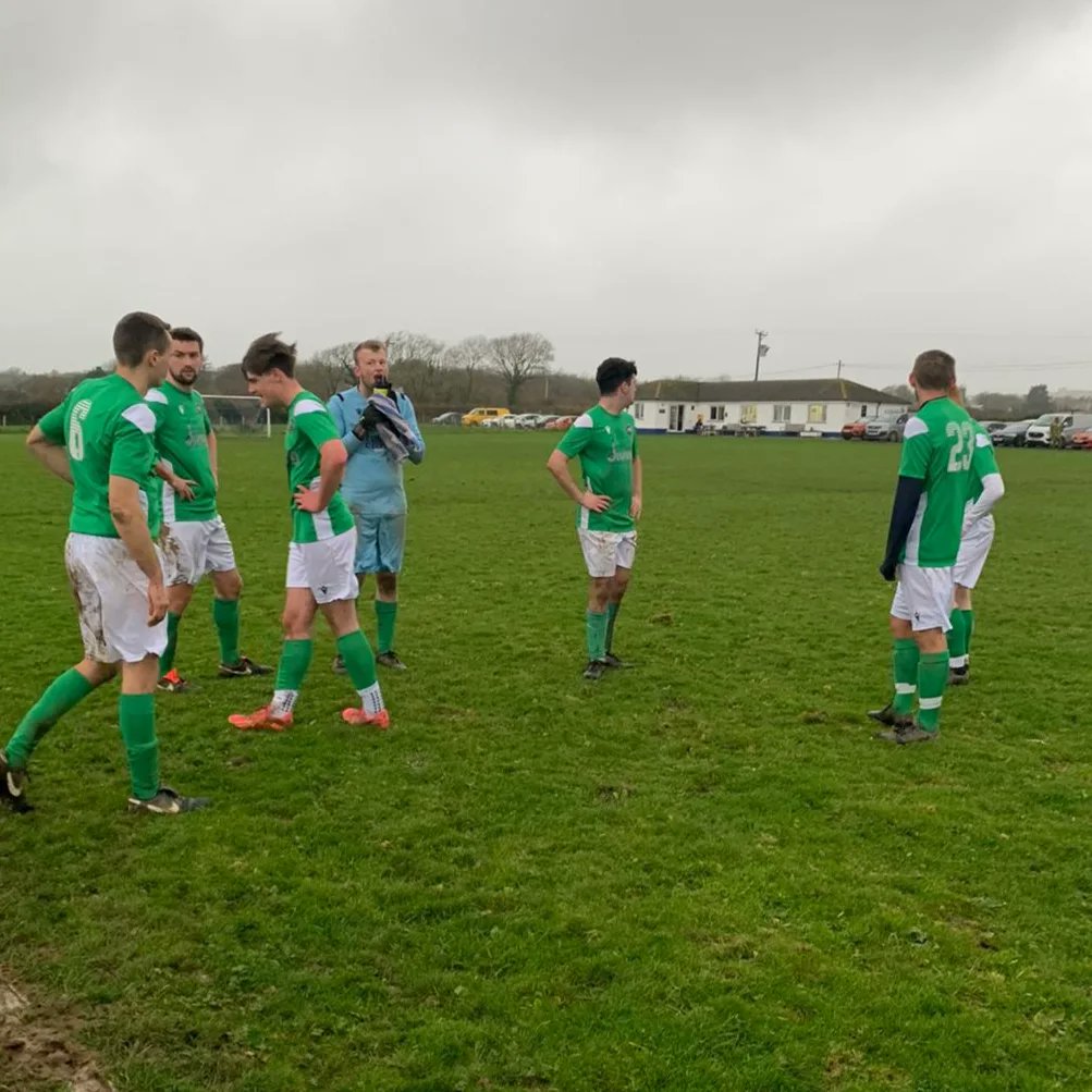 First Team boys bow out of the  Pembs league Division 2 cup on pens!!
A determined and gritty performance from the boys saw it finish 0-0 at 90 minutes and Sam Nicholas leveling it during extra time to take it to pens
The boys return to league action next week
Well played lads 🐗
