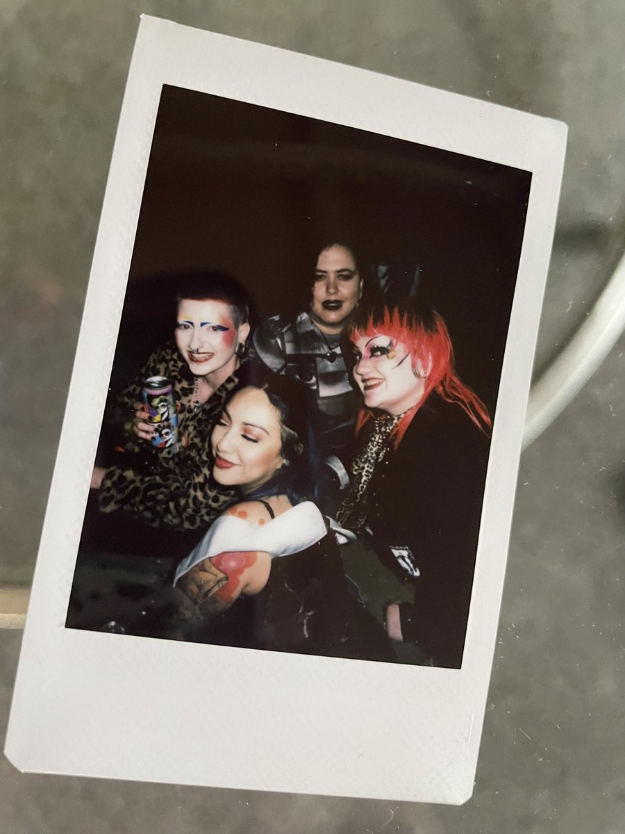 Darkerwaves was everything 🌊