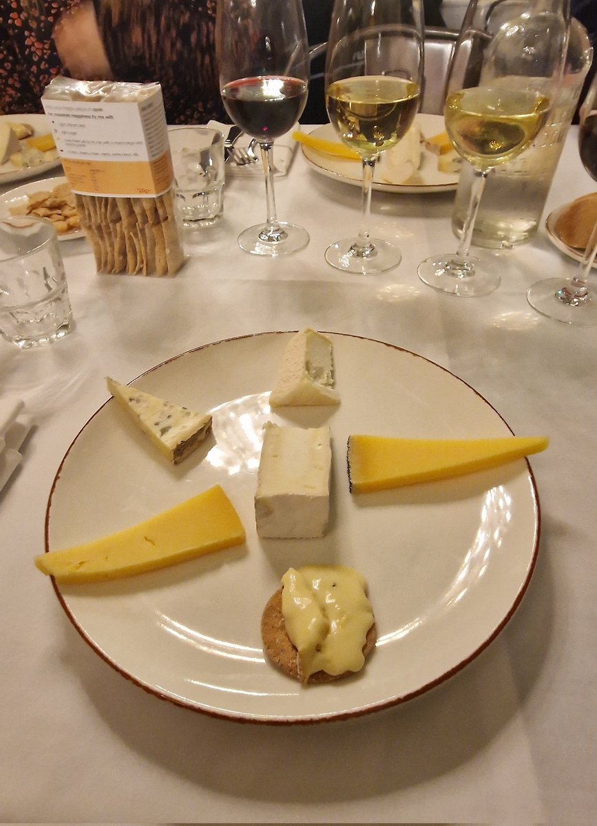 Joe Bangles CBE tweet media