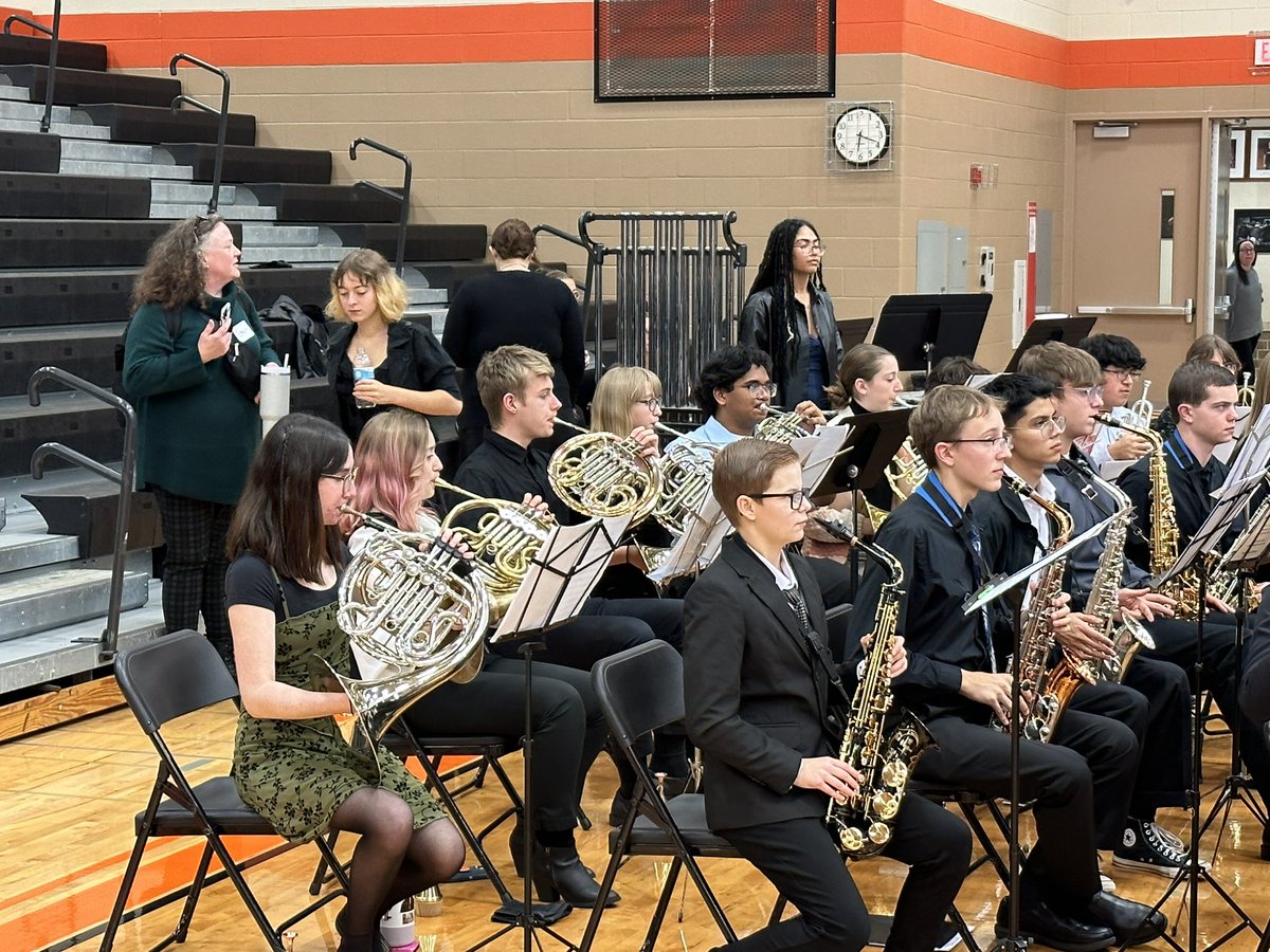 DeKalb, IL High School Bands tweet media