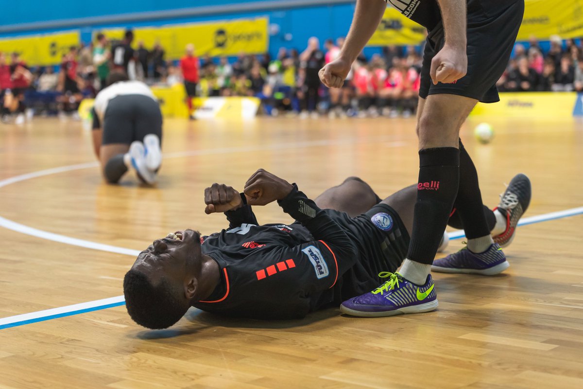 MFC_Futsal's tweet photo. Leaving it all out there.. @Jeff_Adubofour_ 🫡 #WeAreMFC https://t.co/96OgtDDpTo