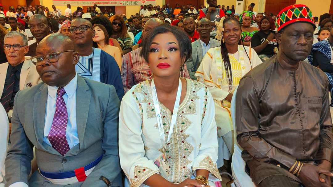 diasporamag236's tweet photo. #RCA: Lancement officiel du Festival international Bangui Fait son Cinéma #BFSC 4e édition à l'hôtel Plaza de Bangui. @MediasOubangui @CorbeauNews @FESPACO3 @Doualaserie @festivaltvmc @Festival_Cannes @ecrannoir
@sorogho @cinema @ https://t.co/rraEhnWGFz