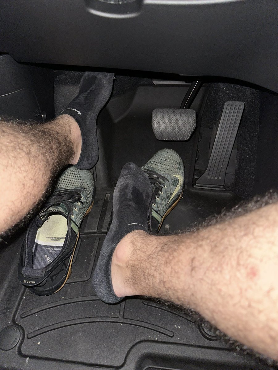 KingTO102's tweet photo. Come sniff and worship these seeaty alpha feet. They smell so fucking good after my workout…

This is the kond of manly scent that gets fags addicted 🦶🏼�� https://t.co/MQhlLRHn84