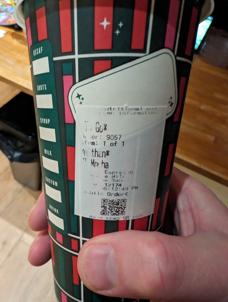 dyspyra's tweet photo. @StarbucksUK not a lot of point in a phone order with customisation if the label is eligible £5 for a drink I threw away https://t.co/hNu5am1TbJ