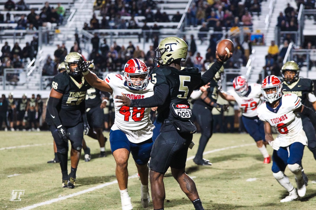 ToombsDogs's tweet photo. Toombs County Football 🏈 Update: Full recap with photo 📸 links below 👇

https://t.co/dmluyc3zsy

Toombs County Athletics Photo Link 👇: https://t.co/Ozw9Hmxg2a

#GoDogs #BeADOG #Play15 https://t.co/kSS26SeoGt