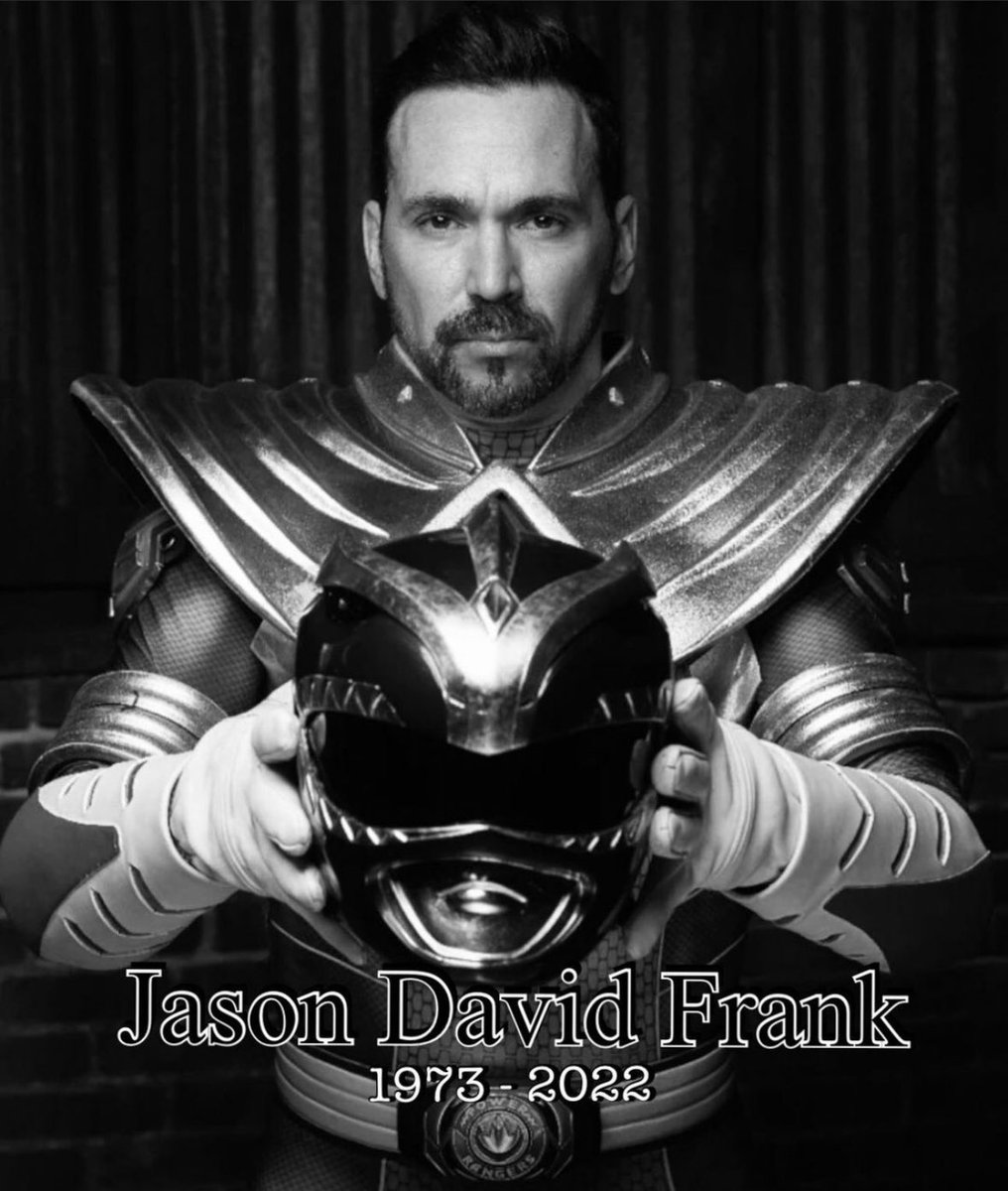 MorphinLegacy's tweet photo. 💚🤍❤️🖤 https://t.co/PTsvhkHX2E