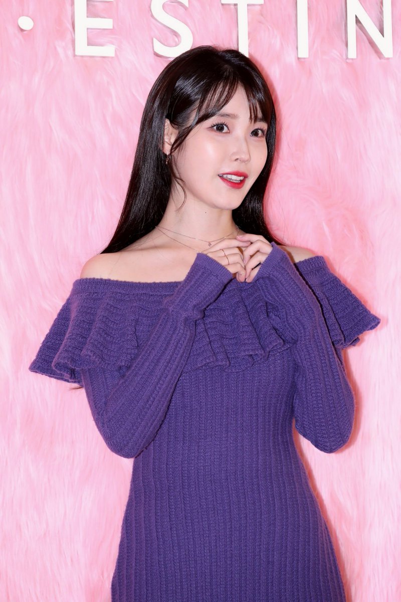 CyberpunkStar's tweet photo. 一张怼脸的都没有🥲
预览综合群 https://t.co/XG47YyhBg8

#李知恩 #IU #Korean https://t.co/L6zUnuTsja