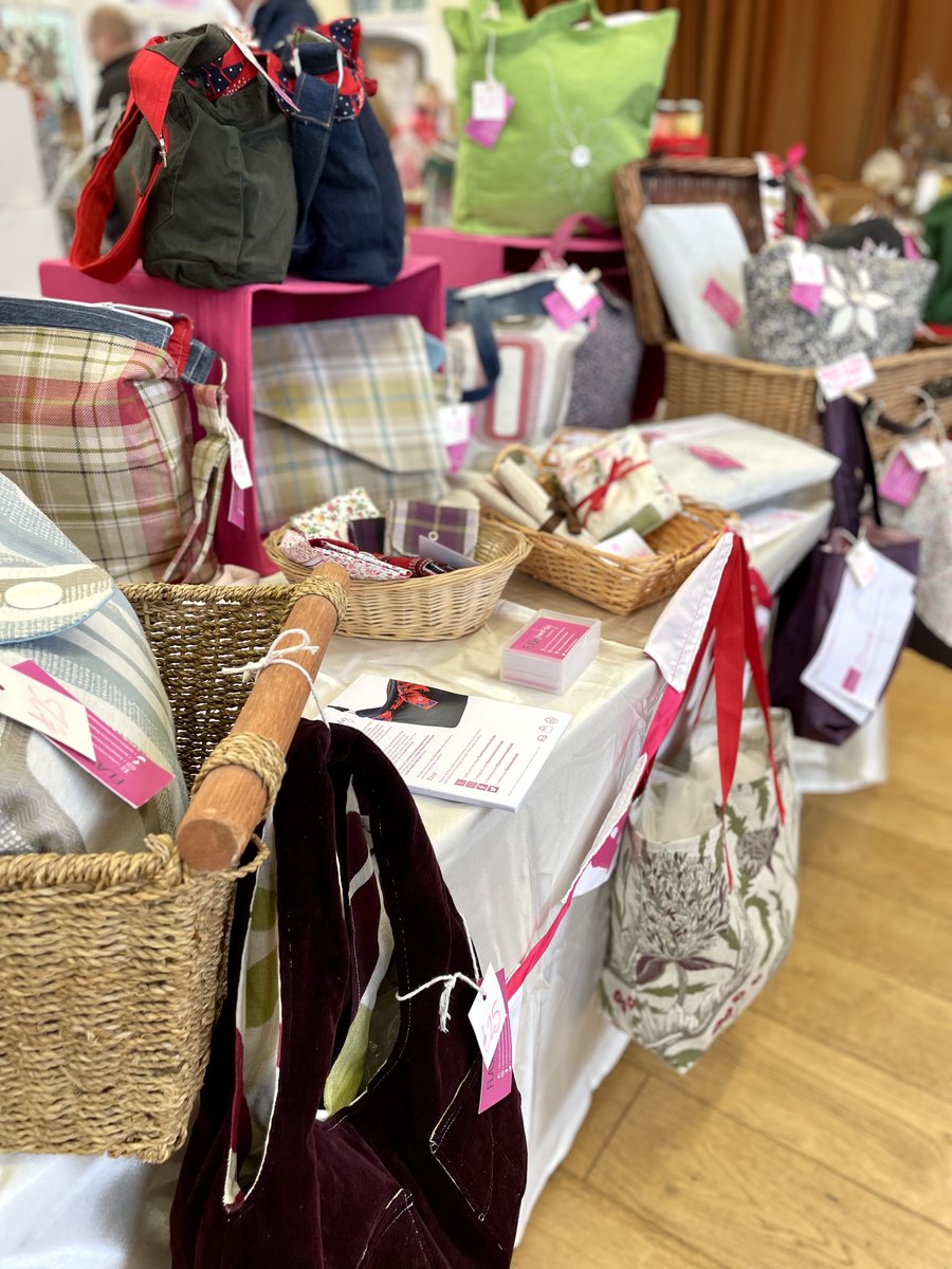 flashMHandmade's tweet image. A great day at @twocandomarkets in Hallow. Thank you to everyone that came to visit, and to my lovely customers. All current stock is also available on my Etsy shop - etsy.com/uk/shop/FlashM… 

#CraftBizParty #ukmakers #handmadehour #mhhsbd #UKGiftHour #BizHour  #BrumHour