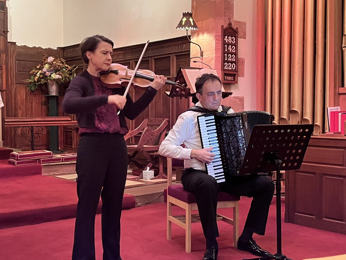A fabulous concert from Andrea and Djordie Gajic <a href="/StMaryAberfoyle/">St Mary's Episcopal Church, Aberfoyle</a> this afternoon. So warmly received. Thank you.