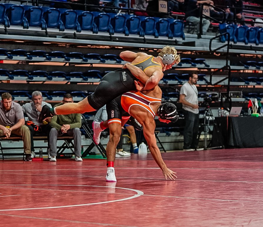 FantasyD1Wrestl's tweet photo. Putting the “Hip” in Hipolito
#KeystoneClassic
@HokiesWrestling https://t.co/5J7oHR2sx6