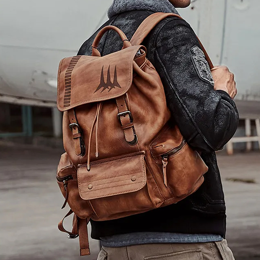 iExplore_store's tweet image. Embark on a seamless blend of style and functionality with the Hanmiis Paratrooper Premium Leather Backpack. Crafted from full grain leather, this backpack isn't just an accessory; it's a statement of sophistication. #leatherbackpack #premiumbackpack